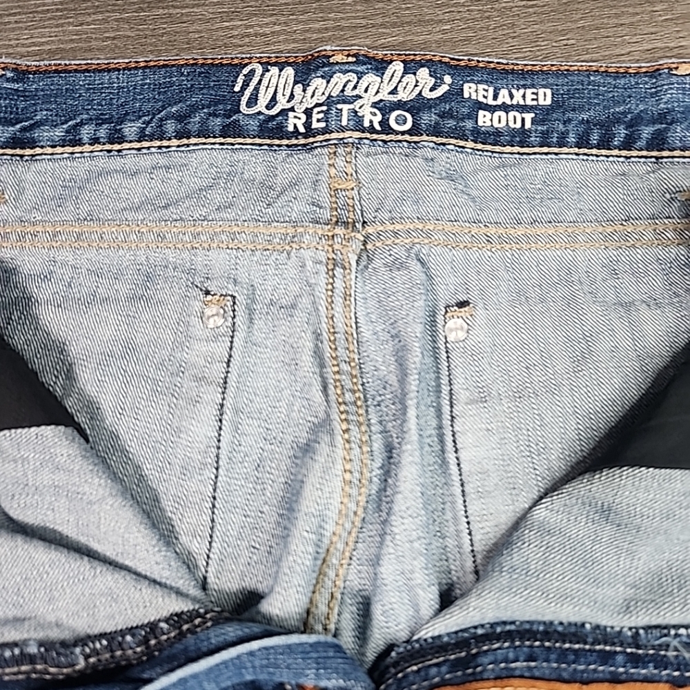 Wrangler Retro Jeans Mens 38x32 Blue Relaxed Boot Denim Cowboy Western Cotton - Picture 4 of 8